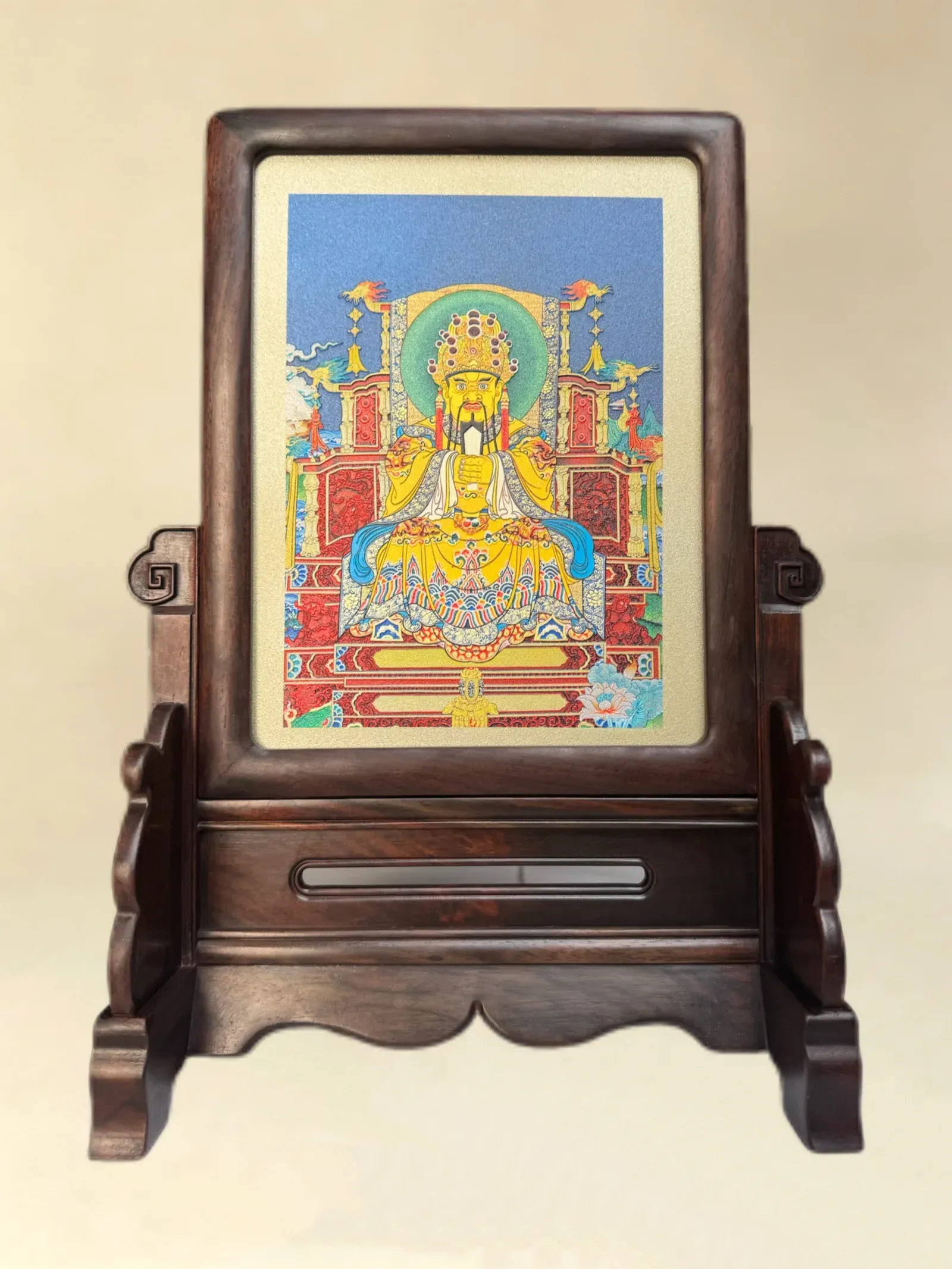 A relief artwork of Wuye, as a table screen, photographed front on.
